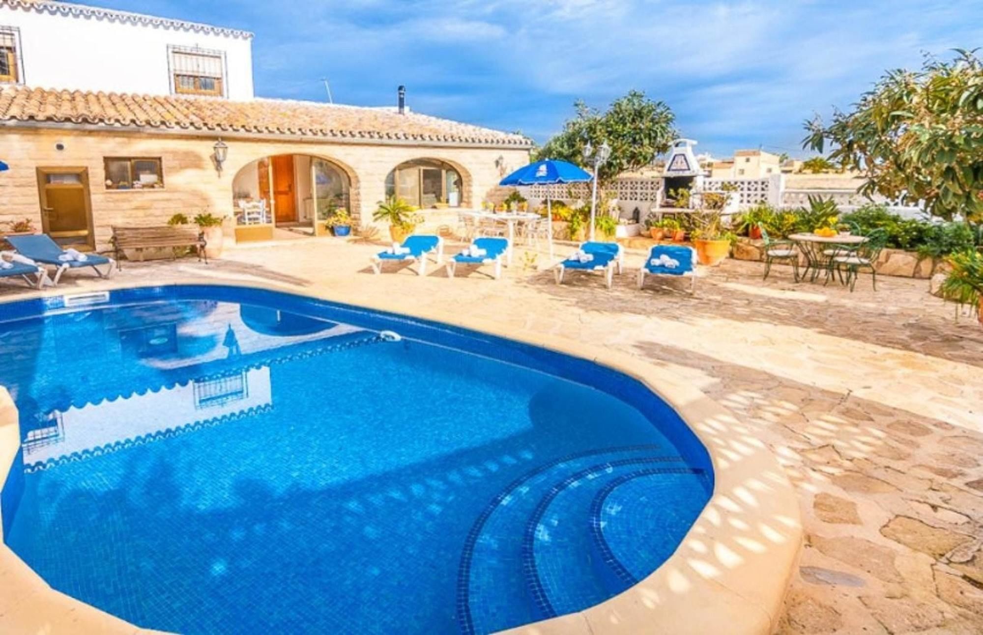 Villa With 3 Bedrooms In Benissa, With Private Pool, Enclosed Garden A Exteriör bild